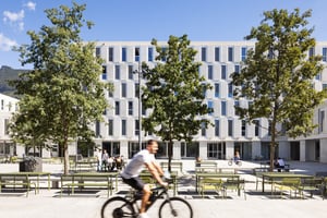 Campus_EST_esterne_06 (1)-1